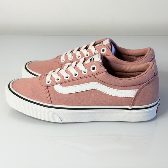 Van’s Ward Women’s Canvas Skater Sneaker 7.5 Rose - Picture 2 of 7